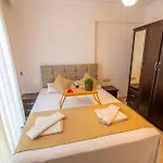 Sunset Club Aqualettings Dolphin 4 *