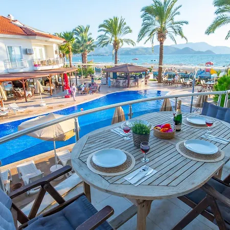 Sunset Club Aqualettings Dolphin 4 شقة