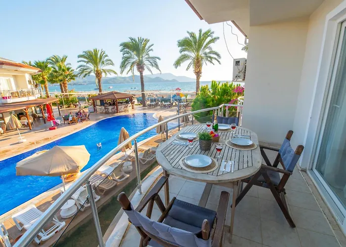 Апартаменты Sunset Club Aqualettings Dolphin 4